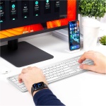 iClever - Juego de teclado inalámbrico (teclado inalámbrico recargable, diseño alemán QWERTZ, 2,4 GHz, teclado inalámbrico para PC, ordenador portátil, Smart TV, color blanco y plateado) - Imagen 7