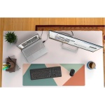 HP 330 Combinación de Teclado y Ratón Inalámbricos - (1600 PPP, Puerto USB-A, Indicadores LED, Teclas con Atajos, Windows 10), Color Negro, Idioma: Inglés - Imagen 2